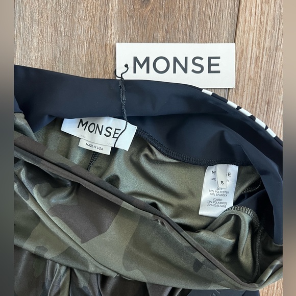 NEW MONSE Equinox Camo Leggings Size Small - Picture 5 of 5